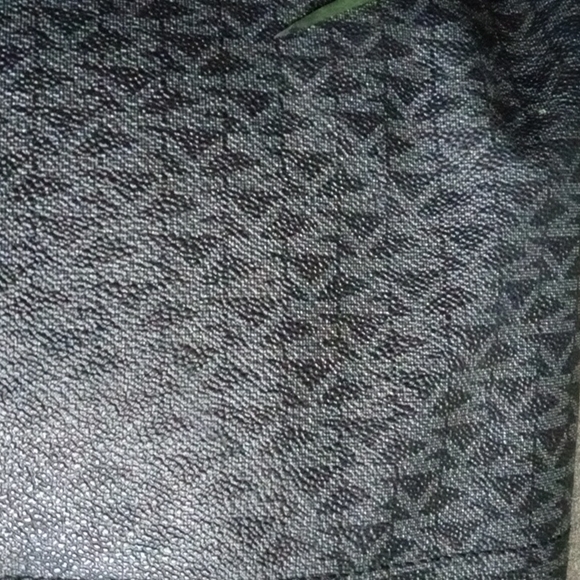 NEW - MICHAEL KORS Black Signature Jet Set Top Zip Tote Shoulder Bag. - Picture 4 of 12